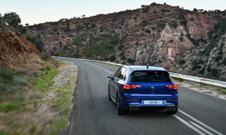 volkswagen’s reputable hot hatch has landed – the golf 8 r specification 