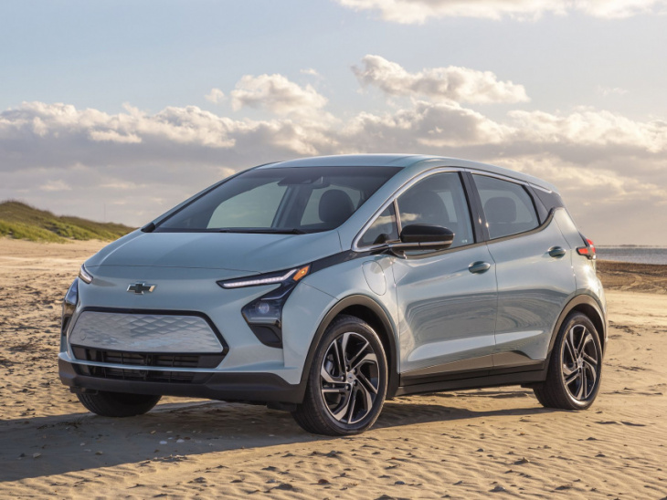 gm to boost ev chevrolet bolt production