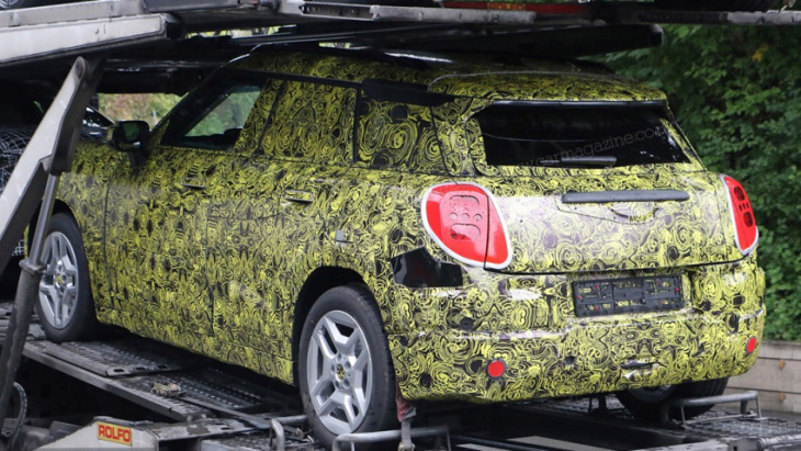 android, mini aceman spied: 2024's new baby e-crossover uncovered