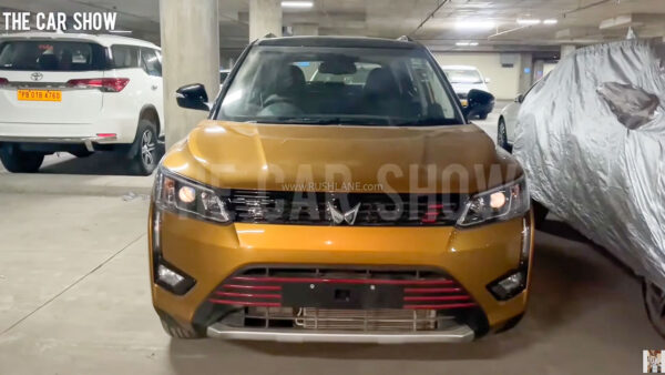 android, mahindra xuv300 sportz turbo 130 hp – gold colour, red accents