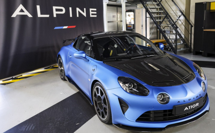 new alpine a110 r range-topper gets motorsport aerodynamics and reduced weight