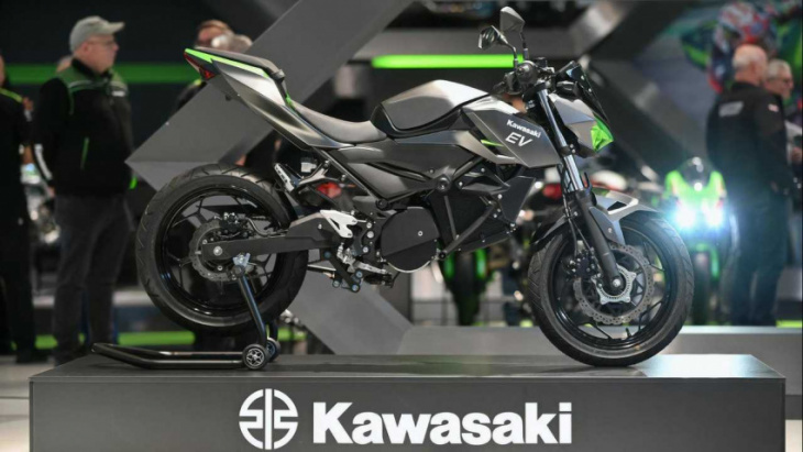 kawasaki electric bike prototype makes an appearance at intermot 2022