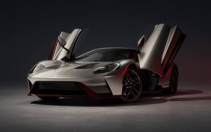 2022 ford gt lm edition has one cool thing inside