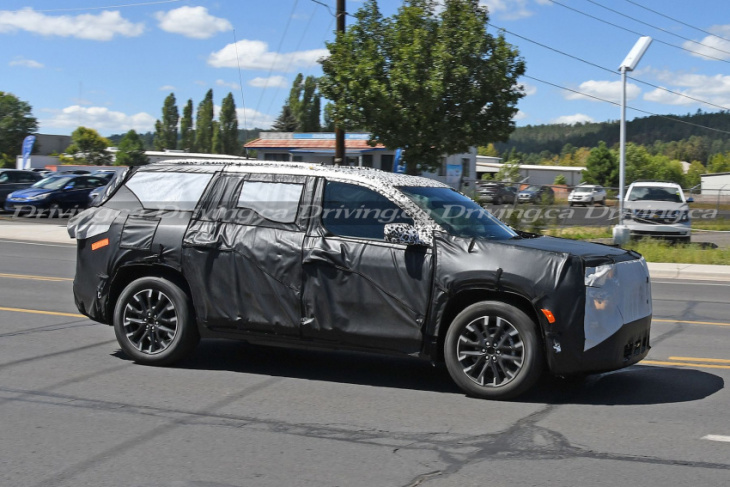 2024 gmc acadia spied with super cruise functionality