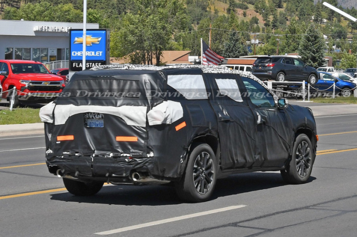 2024 gmc acadia spied with super cruise functionality