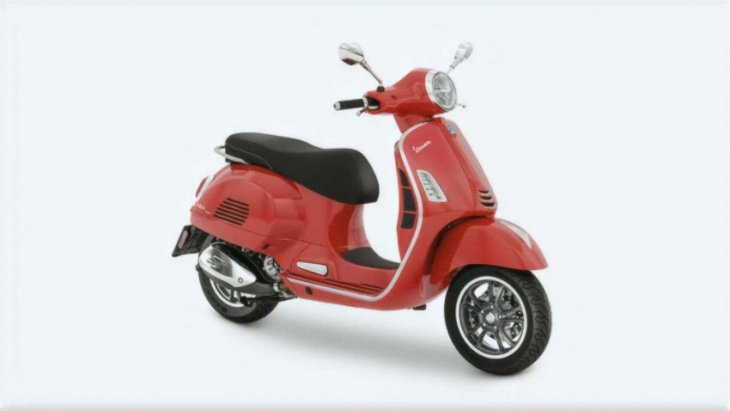 updated vespa gts breaks cover in four versions and 14 colors