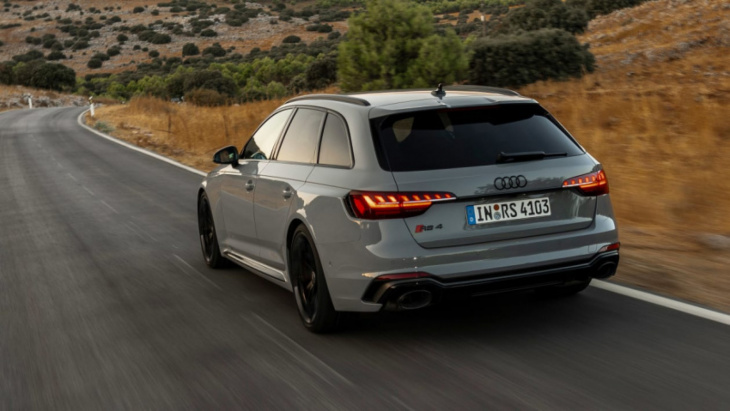 audi rs4 competition 2022 review