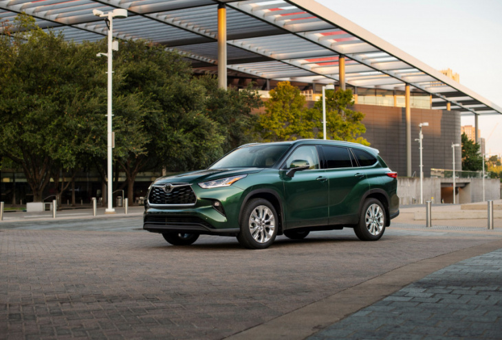 the 2023 toyota highlander adds a turbo, drops the v6