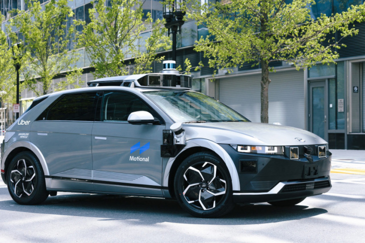 hyundai autonomous vehicle company makes landmark partnership