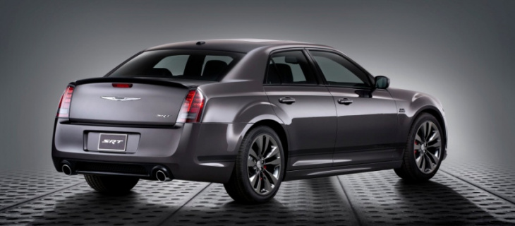 how much is a used 2014 chrysler 300 srt?