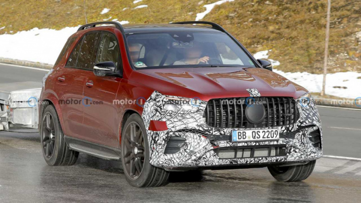 2023 mercedes-amg gle 53 spied hiding the smallest of facelifts