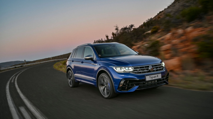 first drive: volkswagen golf 8 r and tiguan r