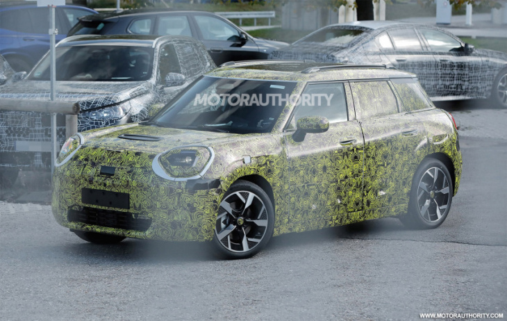 2025 mini aceman spy shots: new electric crossover spotted