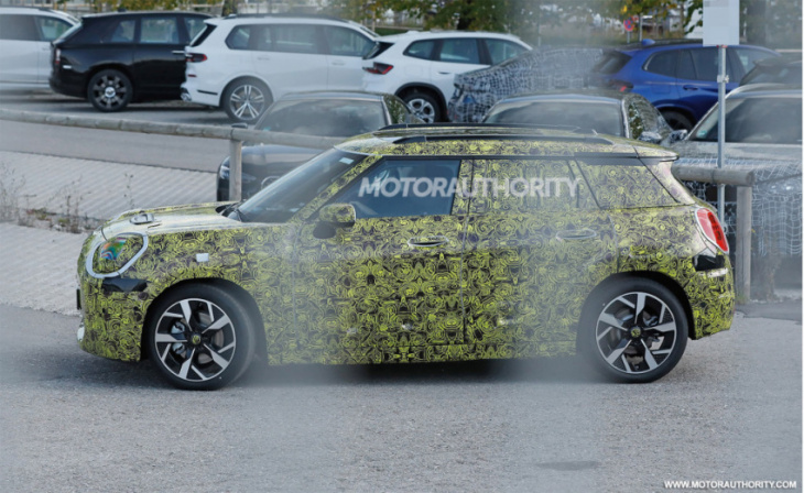 2025 mini aceman spy shots: new electric crossover spotted