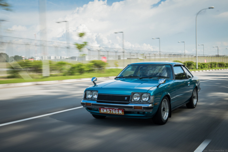 week of 3rd october: mercedes-benz c200 amg line review, the new toyota sienta now available in singapore, and in the headlights with a classic toyota celica!