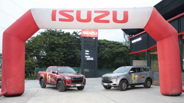 how far can an isuzu d-max and mu-x go with one full tank?