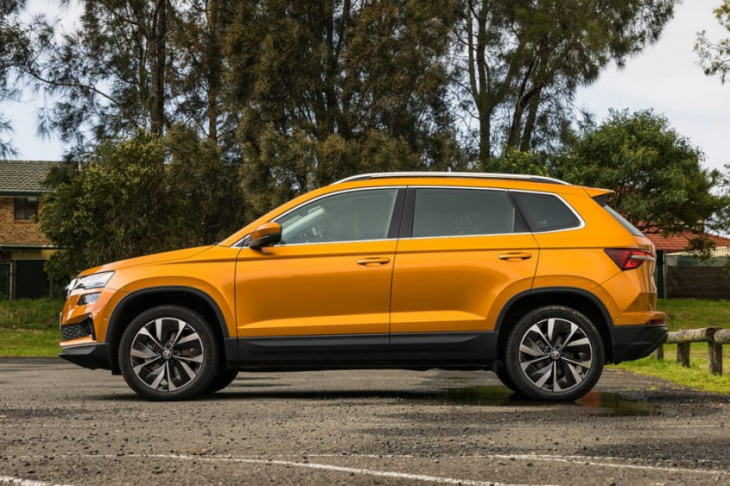 android, skoda karoq 2023 review: style