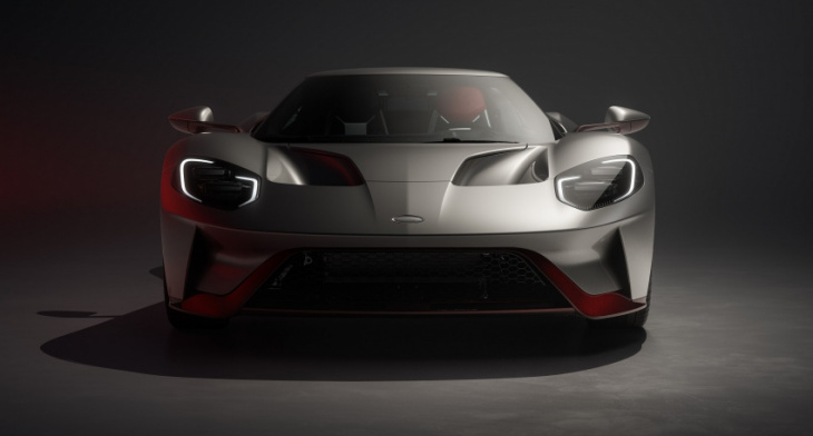 ford shows off last limited-edition gt for the road