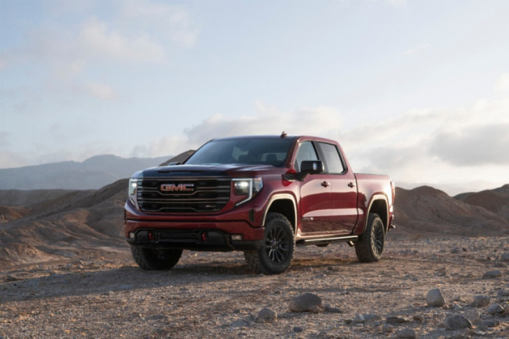 what’s the difference between chevy and gmc trucks?