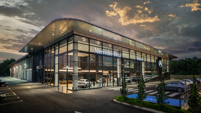 there’s a new mercedes-benz autohaus in seremban by minsoon star