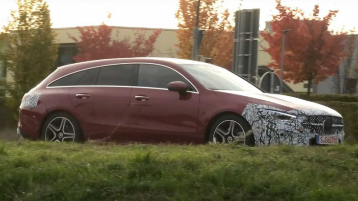 mercedes-benz cla shooting brake spied hiding minor changes on video