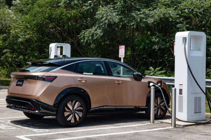 android, 2023 nissan ariya first drive review: fashionably late