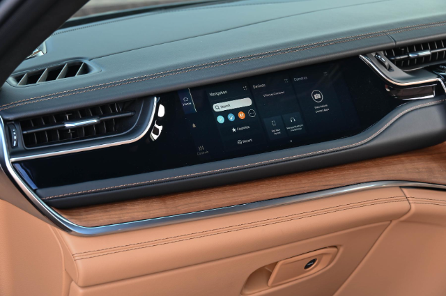 android, jeep grand cherokee l vs volvo xc90 vs volkswagen touareg: which has the best infotainment system?