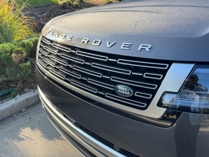 5 of our favorite features on the 2022 range rover se