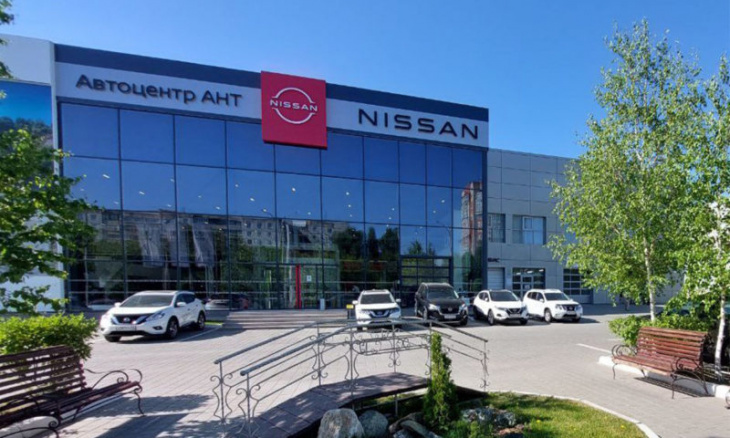 nissan completely exits russian market and takes $687 million loss