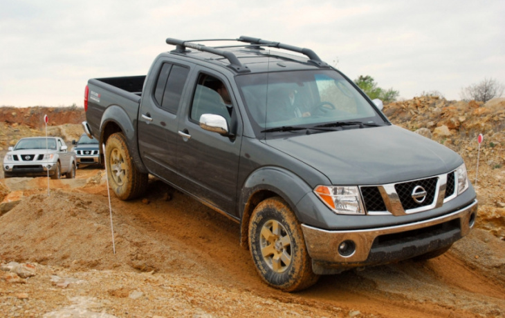 the best used nissan frontier for off-roading