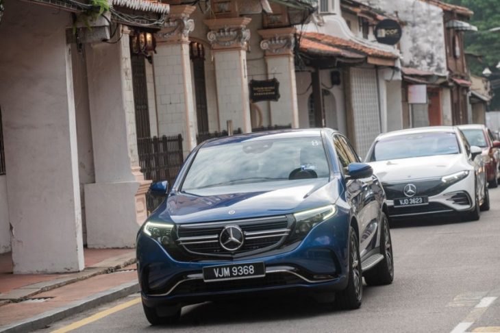 2022 mercedes-benz eqc 400 4 matic and eqa 250 review - a couple of evs that can be taken out of town