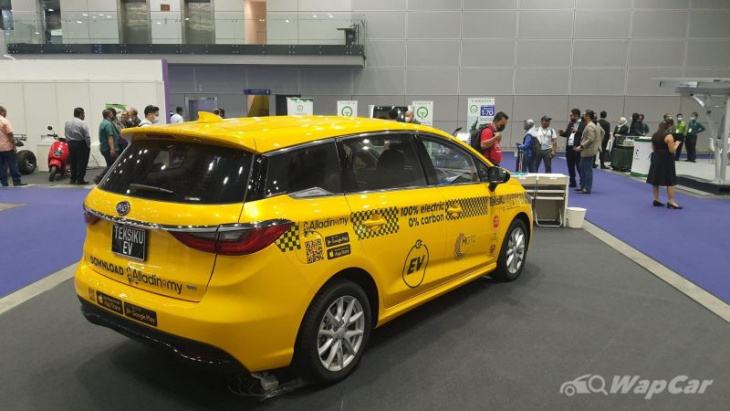 this byd e6 will be malaysia's first ev taxi, soon available in langkawi and kl starting 2023