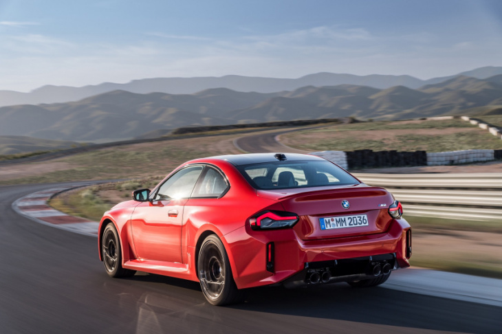 the new bmw m2: a new engine with the classic manual transmission and rear-wheel drive recipe
