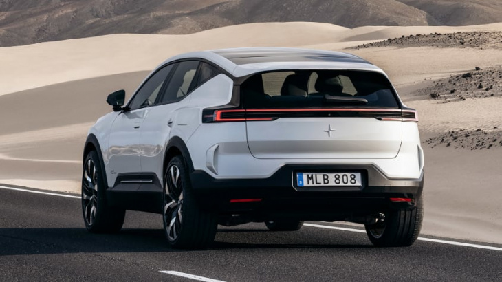 2023 polestar 3 suv is a luxurious rival to the tesla model y