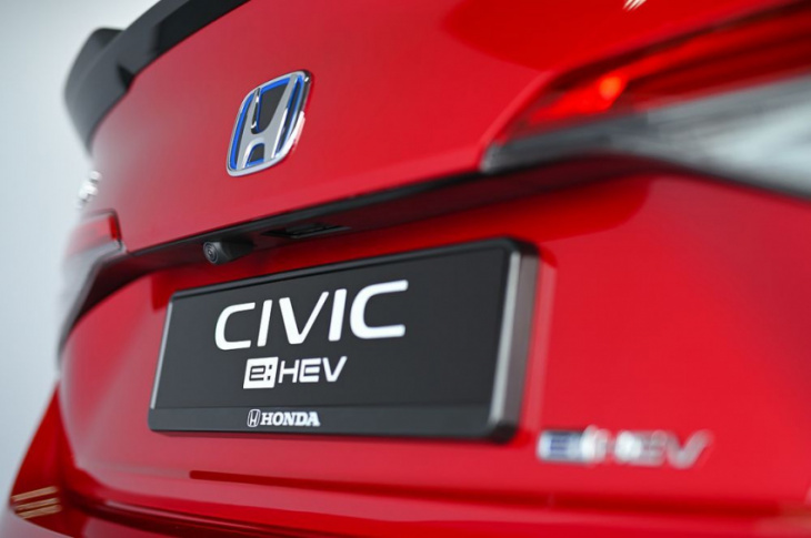 honda civic e:hev - better than the civic 1.5 turbo?