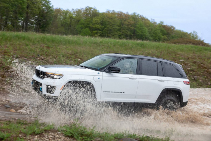 amazon, 2022 jeep grand cherokee 4xe review: nearly silent off-roading is nice
