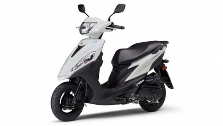 yamaha introduces pint-sized jog 125 scooter in japan