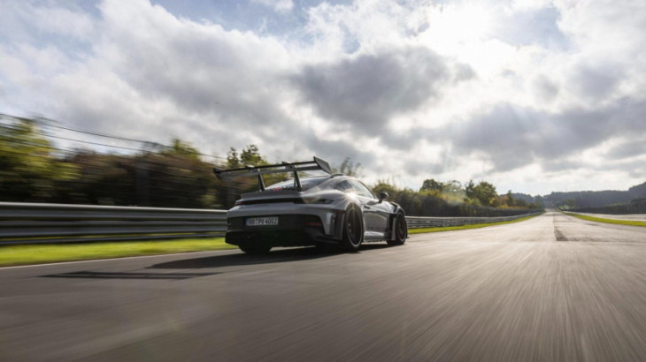 porsche 911 gt3 rs: a nürburgring star for the road