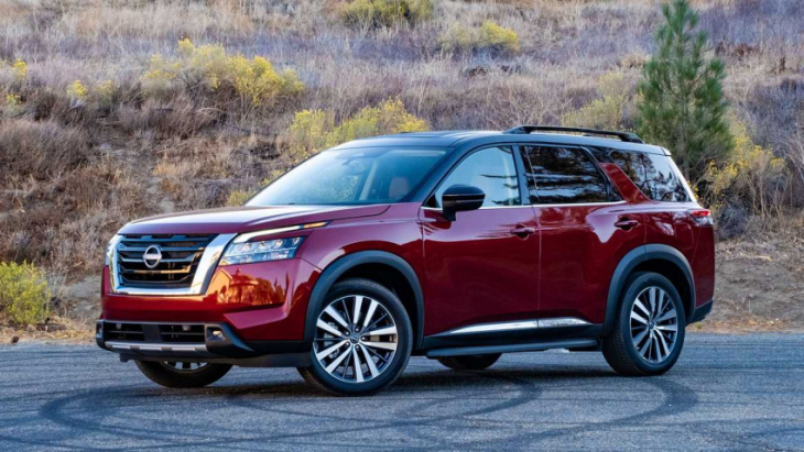 nissan now has 5,000-mile lease deals for rogue, pathfinder