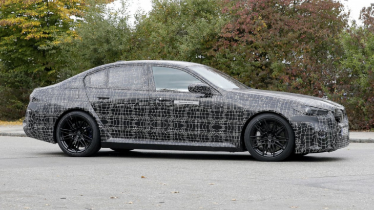 2024 bmw m5 prototype spied flaunting new wide body