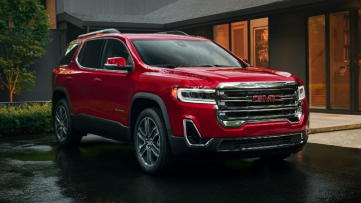 does the 2023 gmc acadia denali actually reach luxury suv levels?