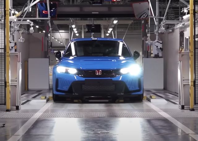 watch the new honda civic type r come to life at its japanese factory