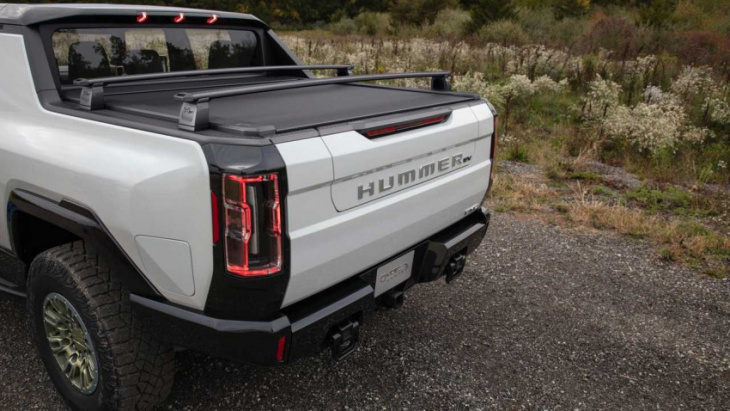 gmc hummer ev owner charged over $4,000 for taillight replacement