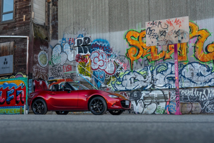 sports car review: 2022 mazda mx-5 gs-p