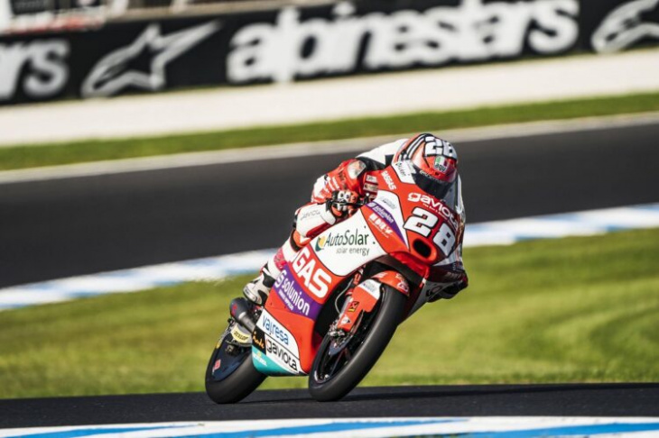 guevara flies to australian moto3 win to secure title with two races remaining