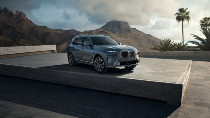 android, here’s what you get with a 2023 bmw x7 for over $100,000