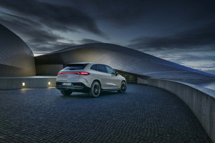 2023 mercedes-benz eqe suv revealed with up to 677 hp