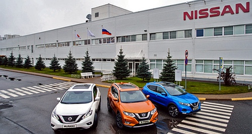 nissan sells russian operation for one euro