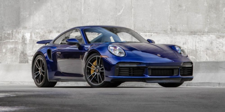 the porsche 911 turbo s just blistered the pikes peak production vehicle record