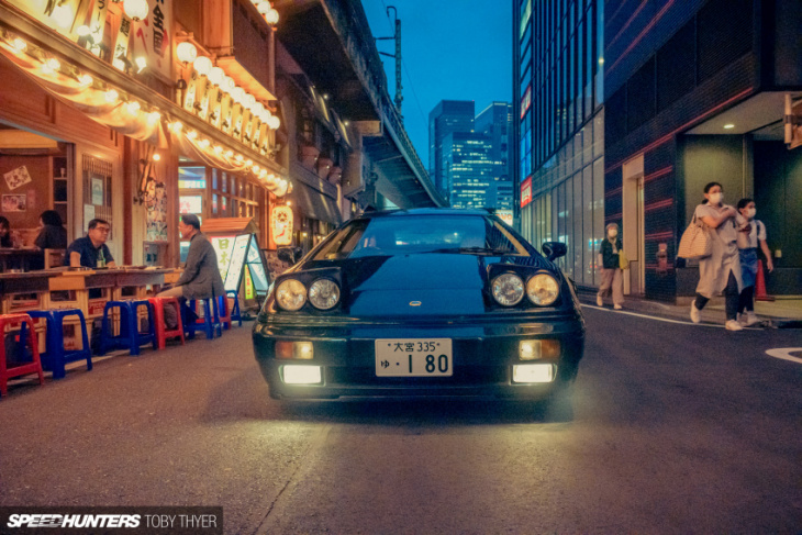 from japan with love: 3 lotus esprits in tokyo